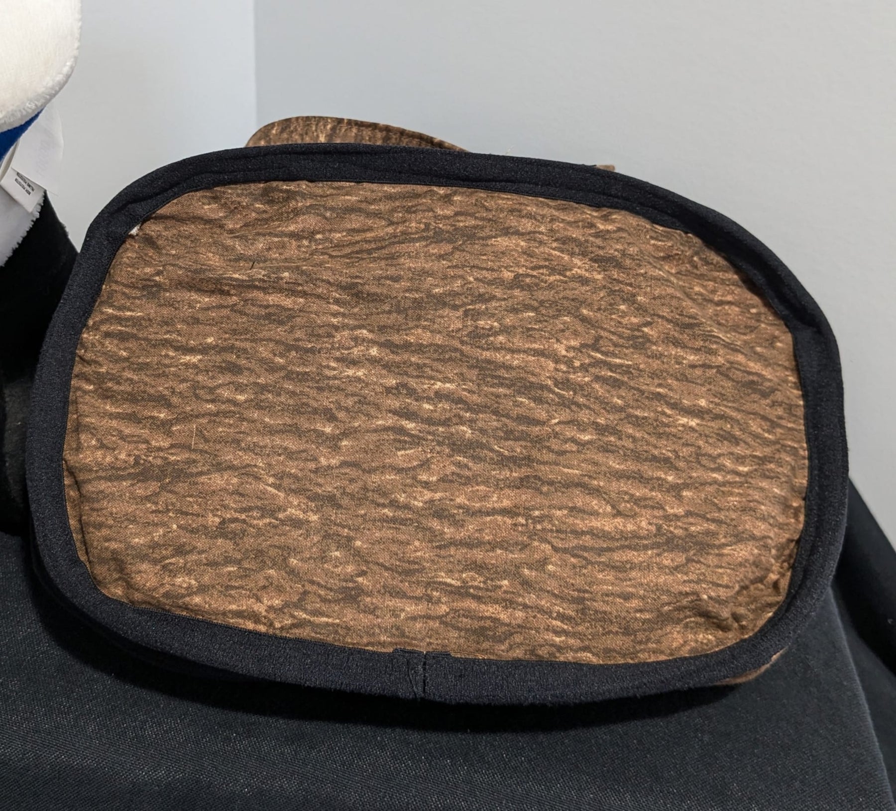 Brown Camo Allium Crossbody Bag - Image 11